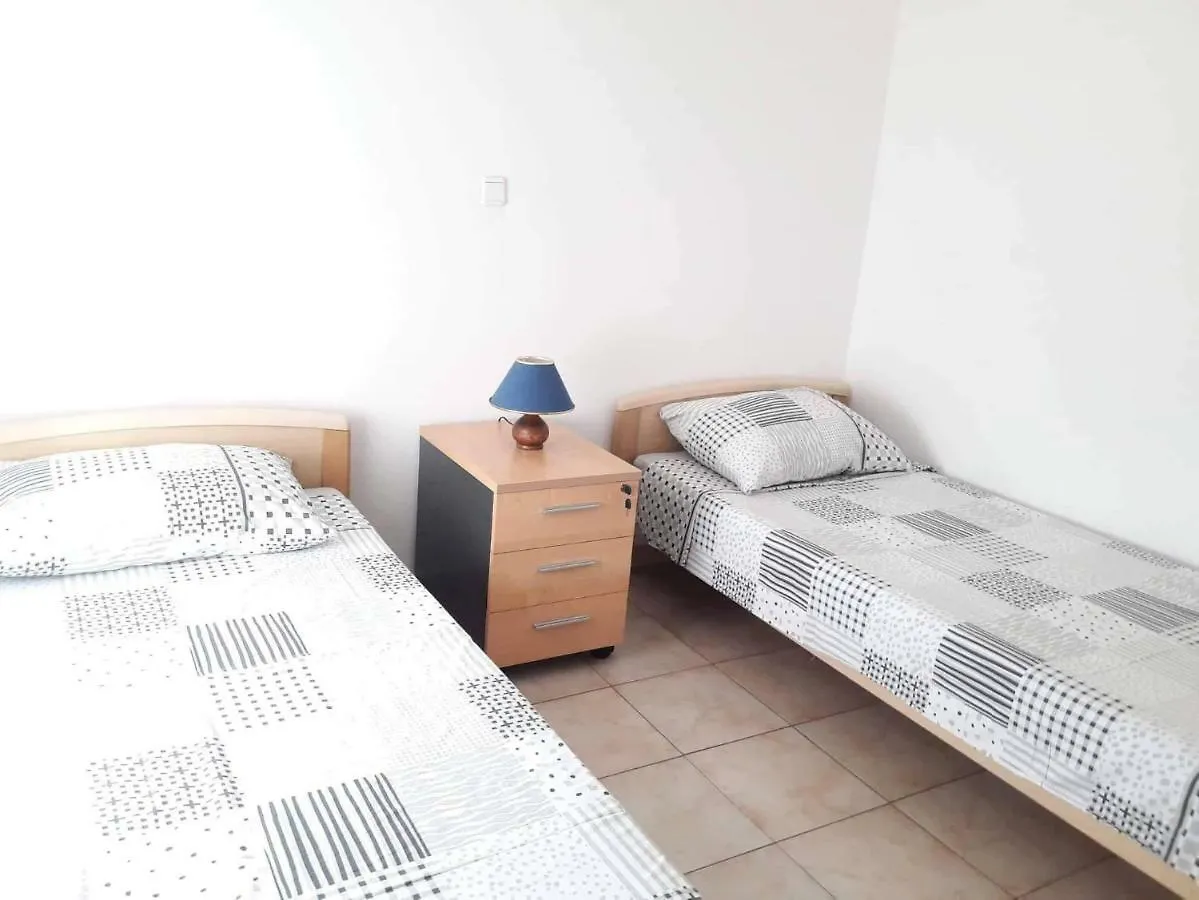 Apartments Nevistic Tribalj